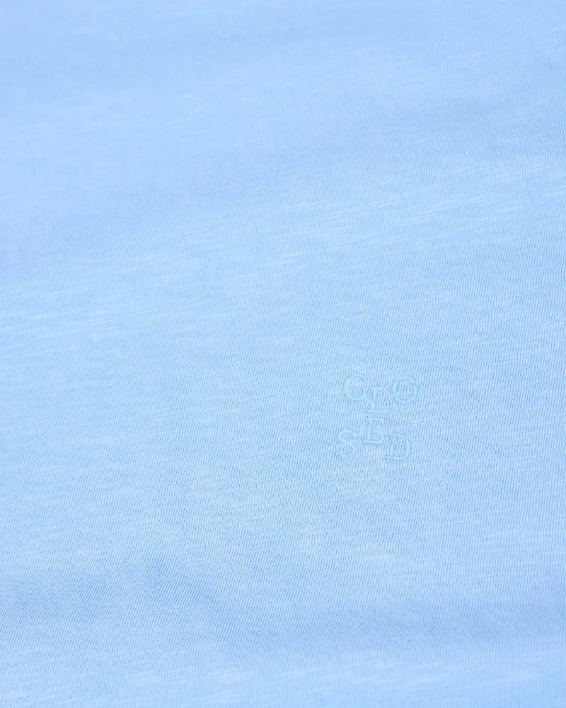 Tee shirt closed