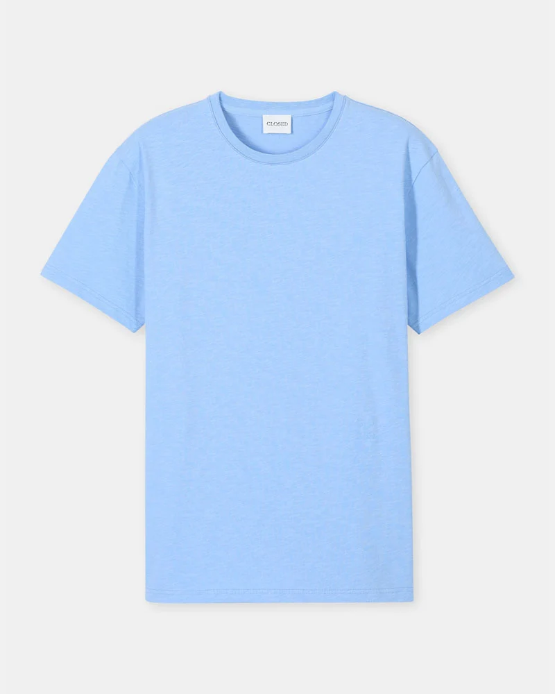 Tee shirt closed