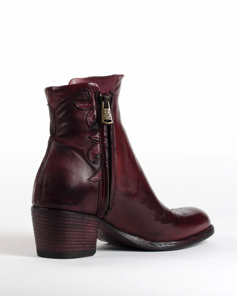 Boots king tartufoli