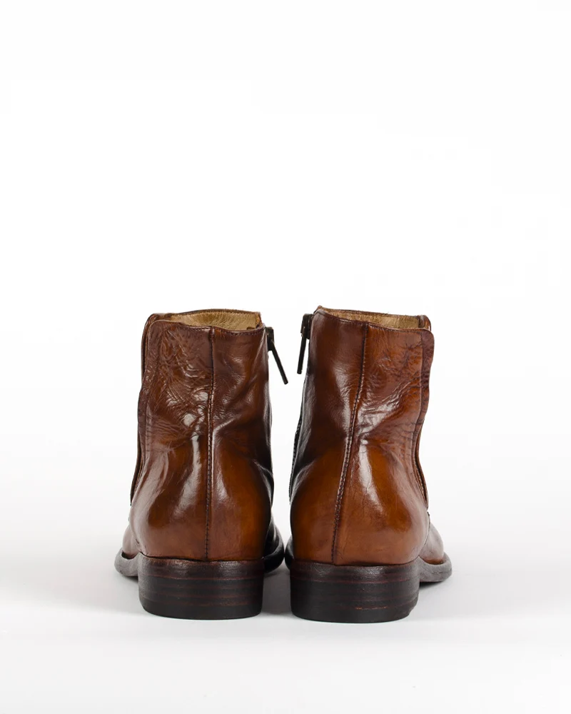 Boots king tartufoli