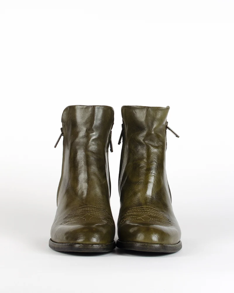 Boots king tartufoli