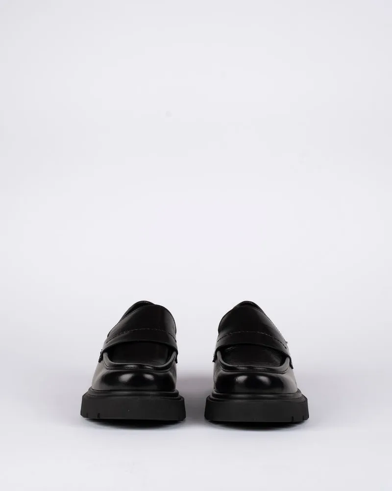 Mocassins we do