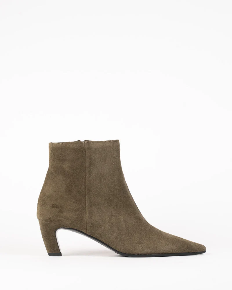 Boots les venues