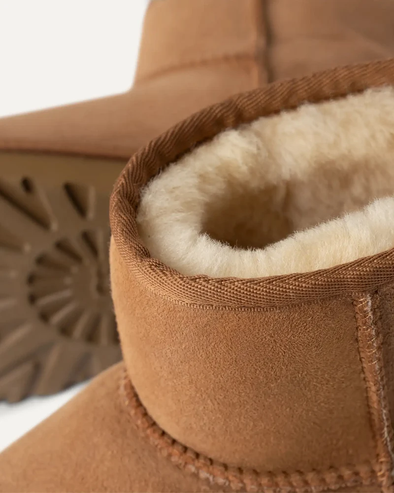 Boots classic mini ugg
