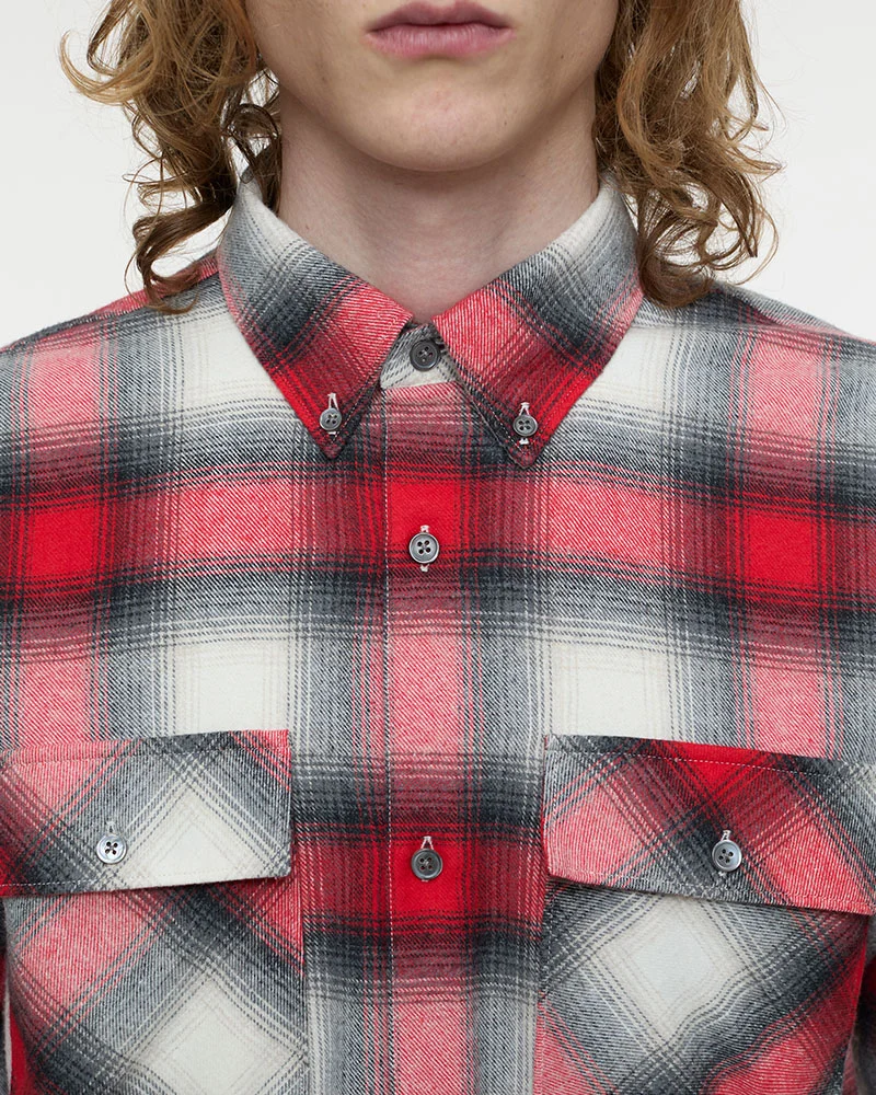 Chemise closed