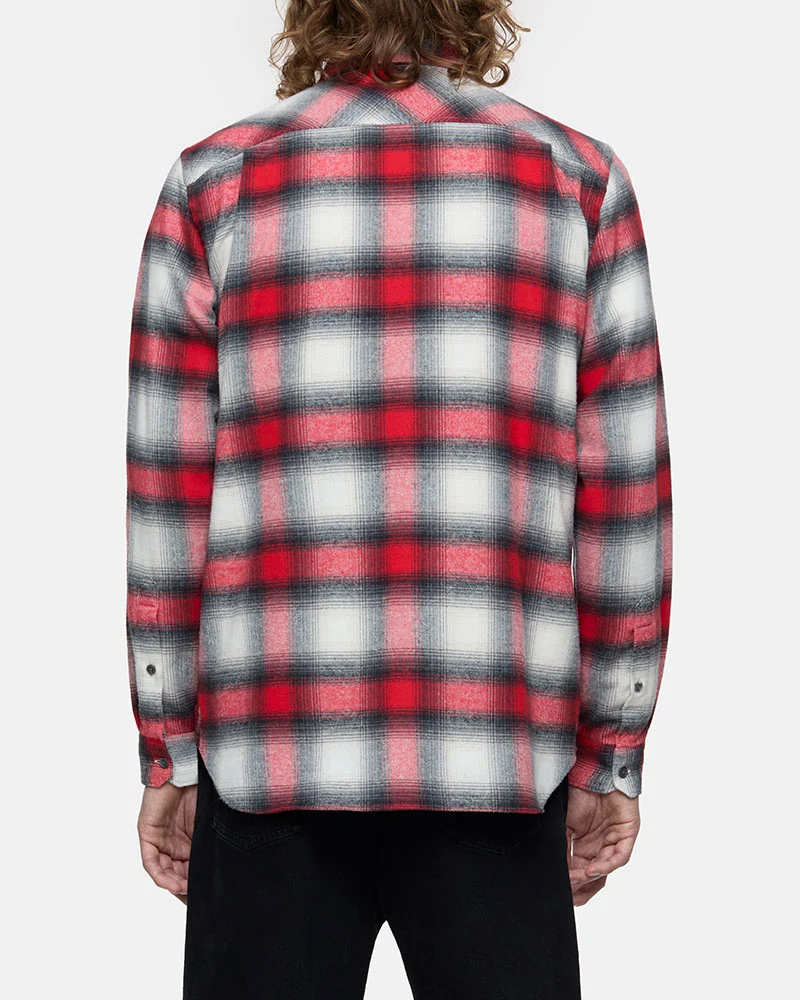 Chemise closed