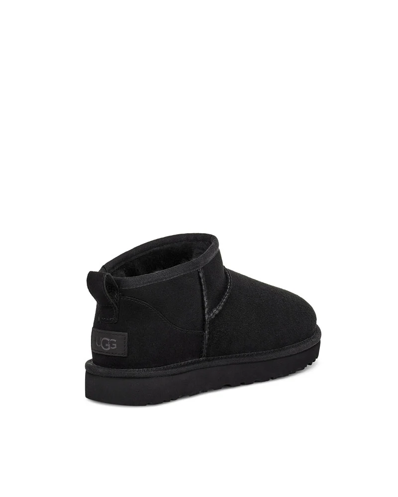 Boots classic ultra mini ugg