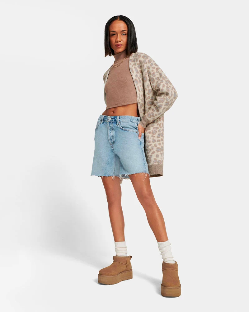 Boots classic ultra mini platform ugg