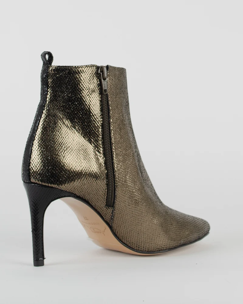 Boots creatis