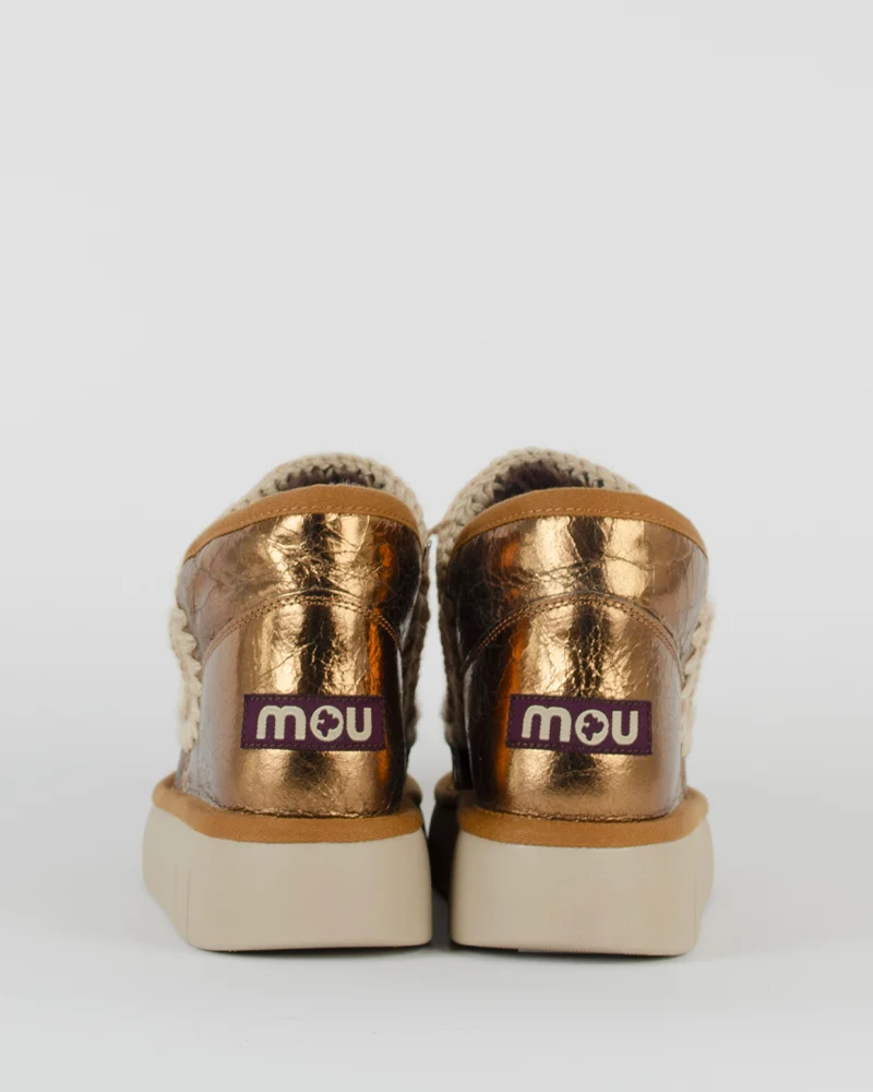 Boots mou
