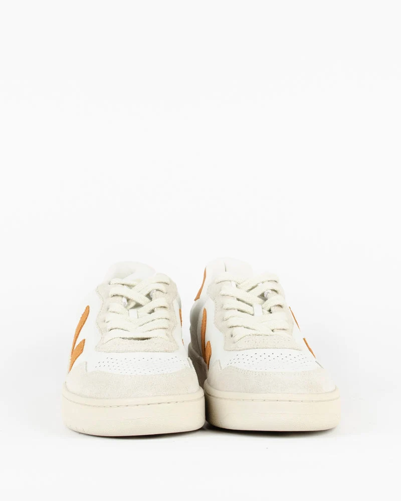 Baskets v90 veja