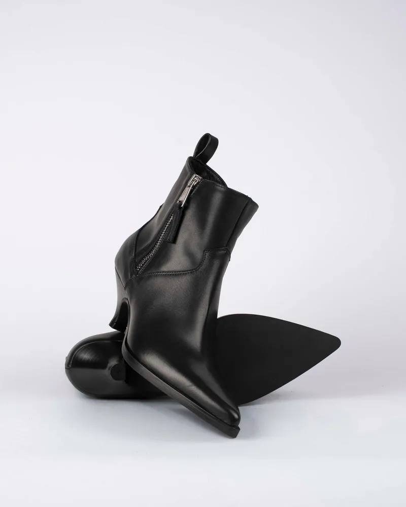 Boots elena iachi