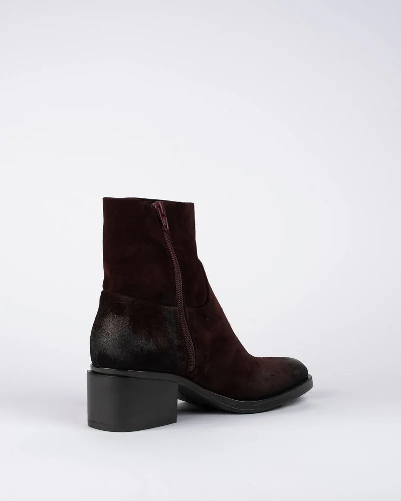 Boots elena iachi