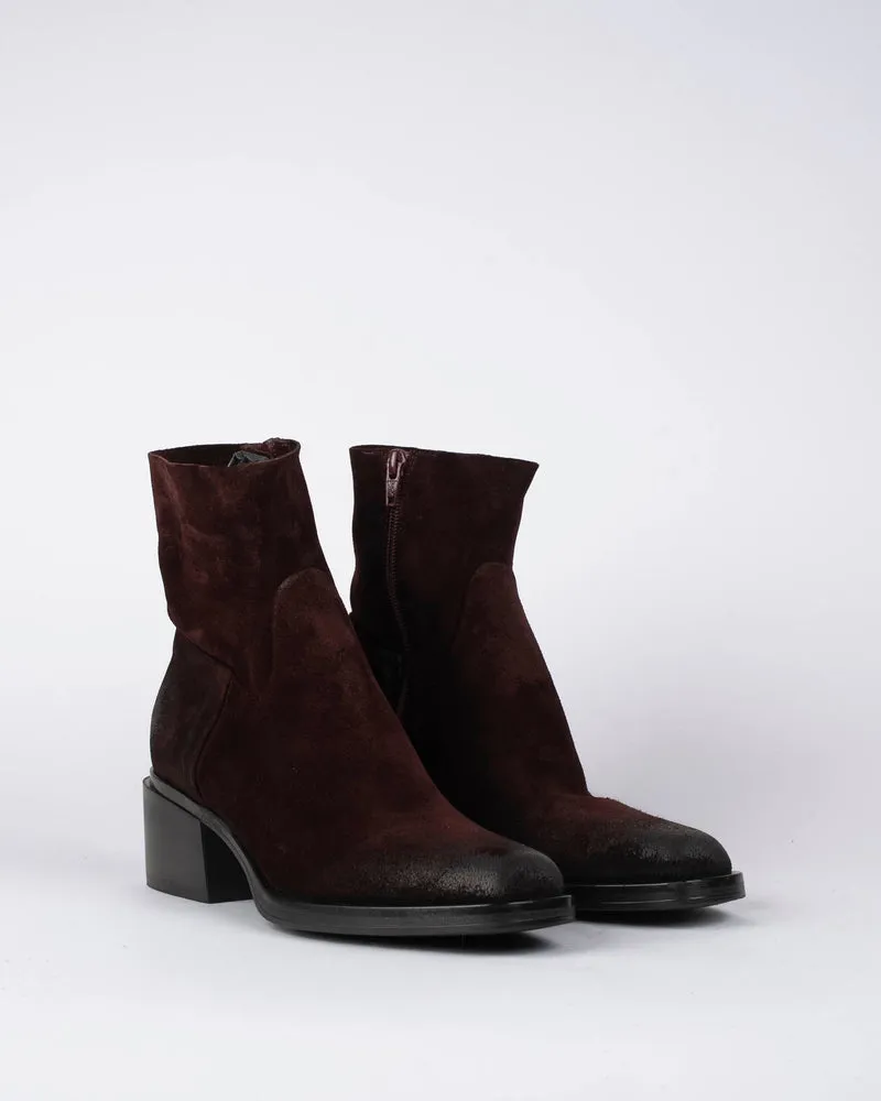 Boots elena iachi