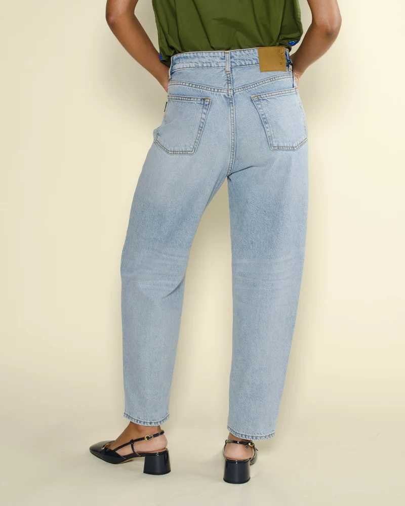 Jeans mom haikure