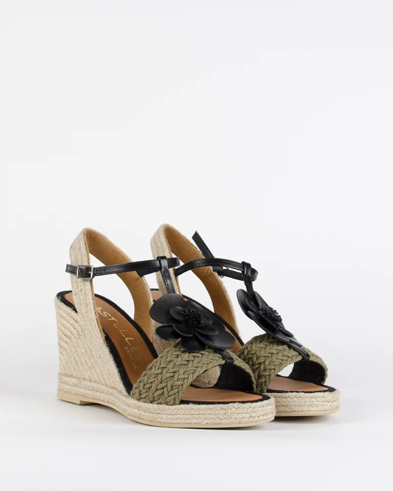 Sandale compensee fleur casteller
