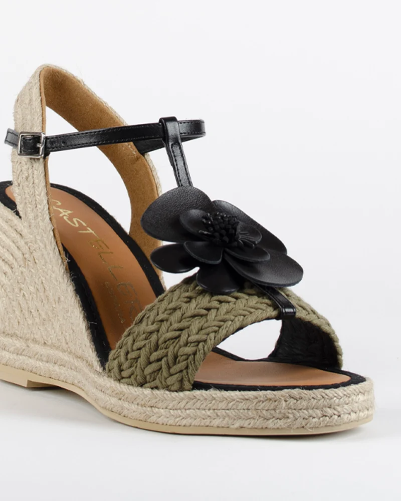 Sandale compensee fleur casteller