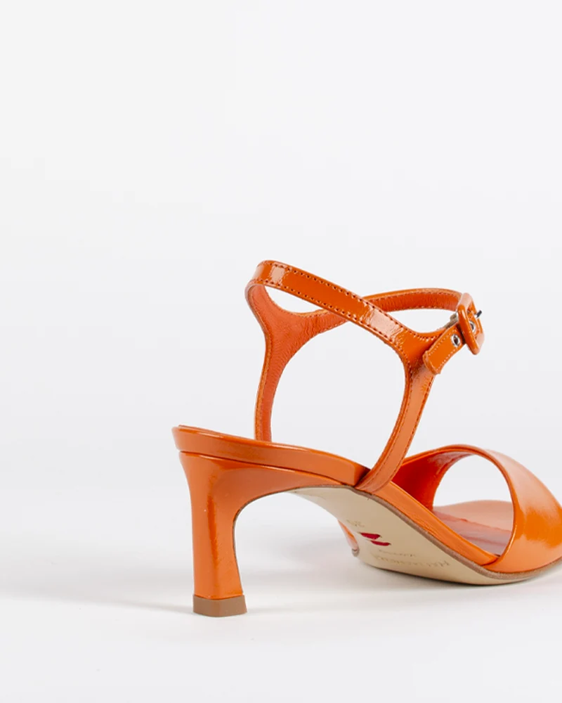 Sandales vernis halmanera