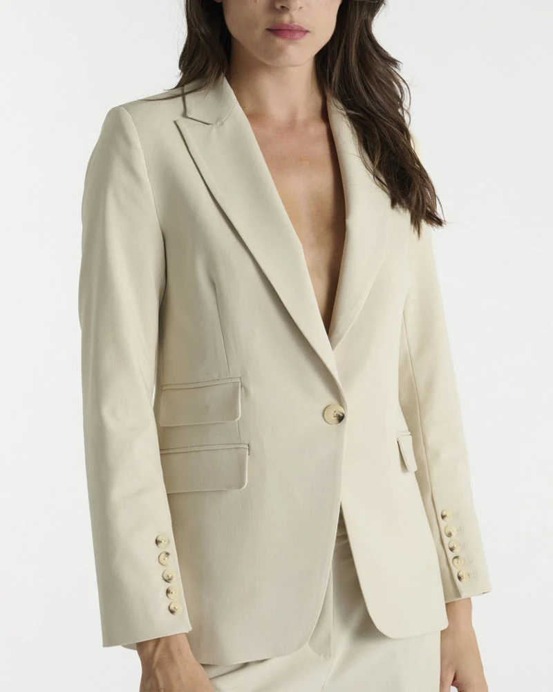 Veste hana san