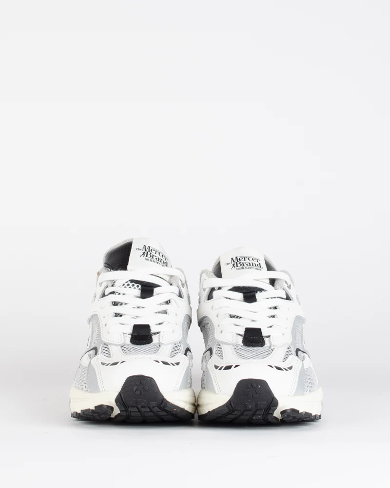 Runnings white black mercer