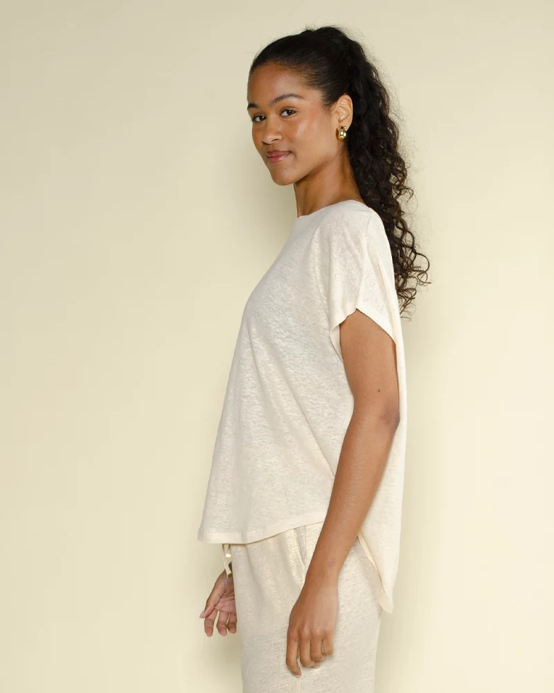 Tee shirt not shy