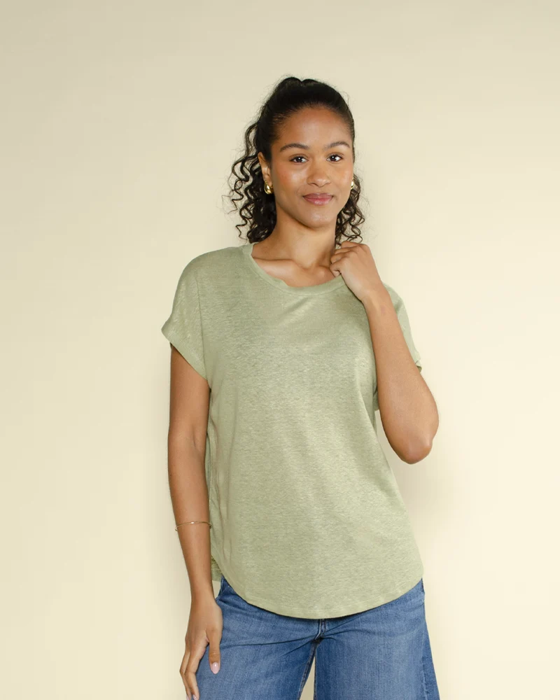 Tee shirt not shy