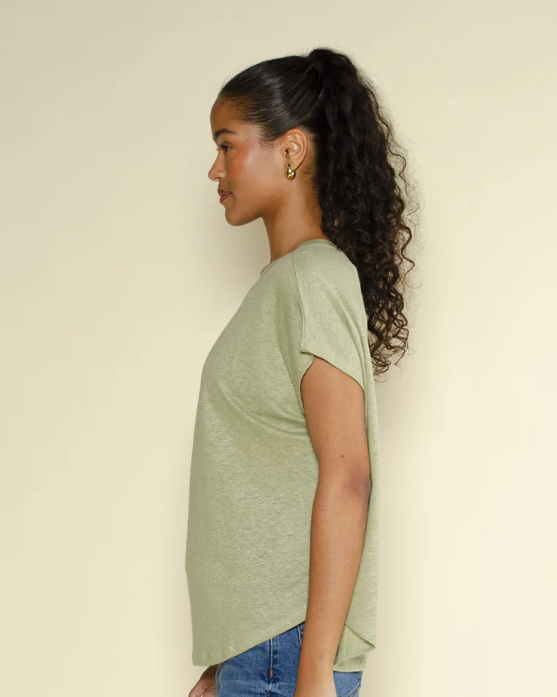 Tee shirt not shy