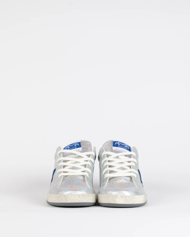 Baskets ama brand women