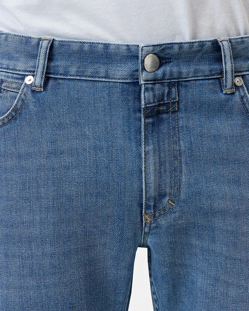 Jean closed