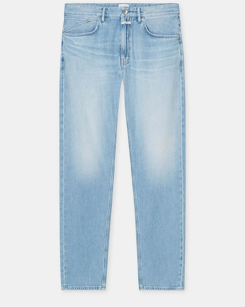 Jean closed