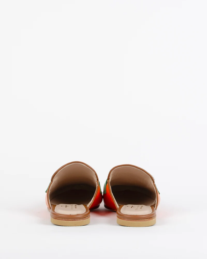 Mules elina linardaki