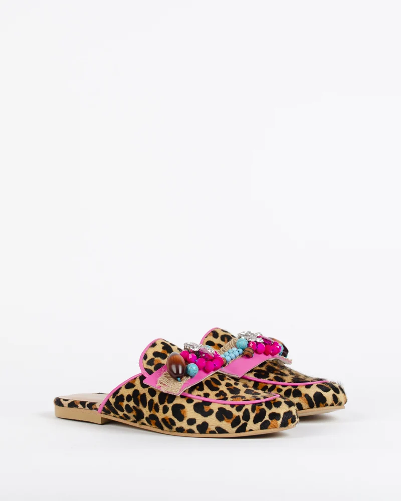 Mules elina linardaki