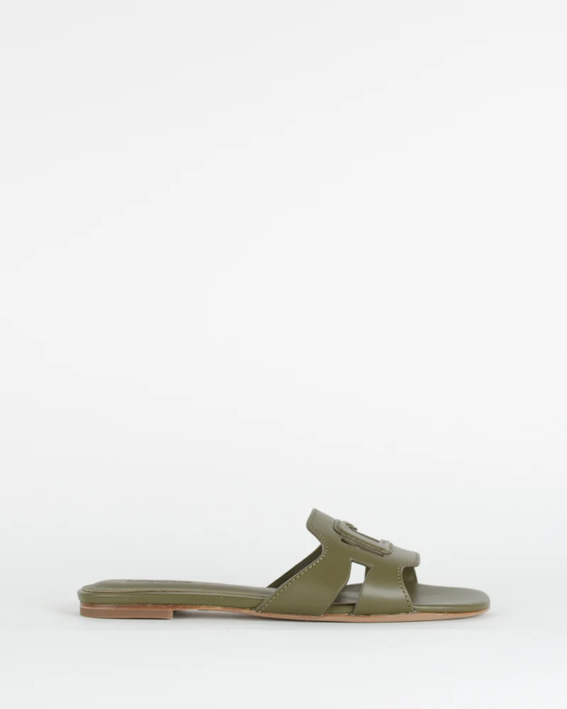 Mules plates lola cruz