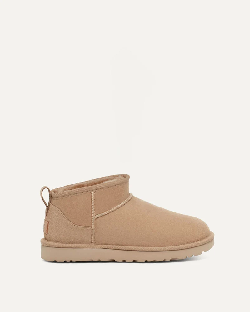 Boots classic ultra mini ugg