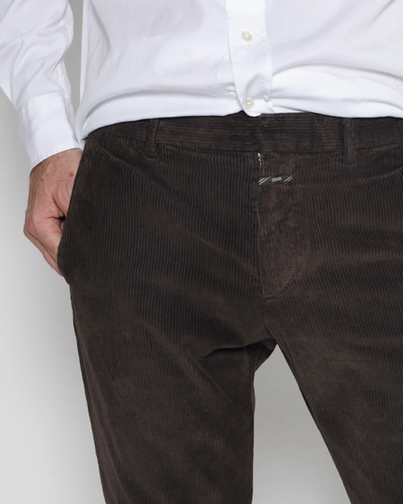 Pantalon darwin closed