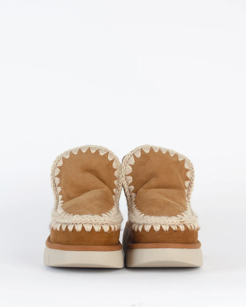 Boots mou