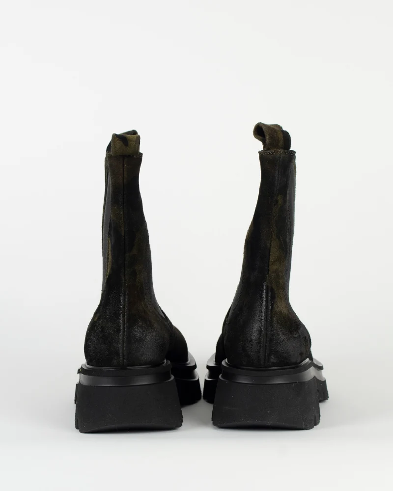 Boots elena iachi