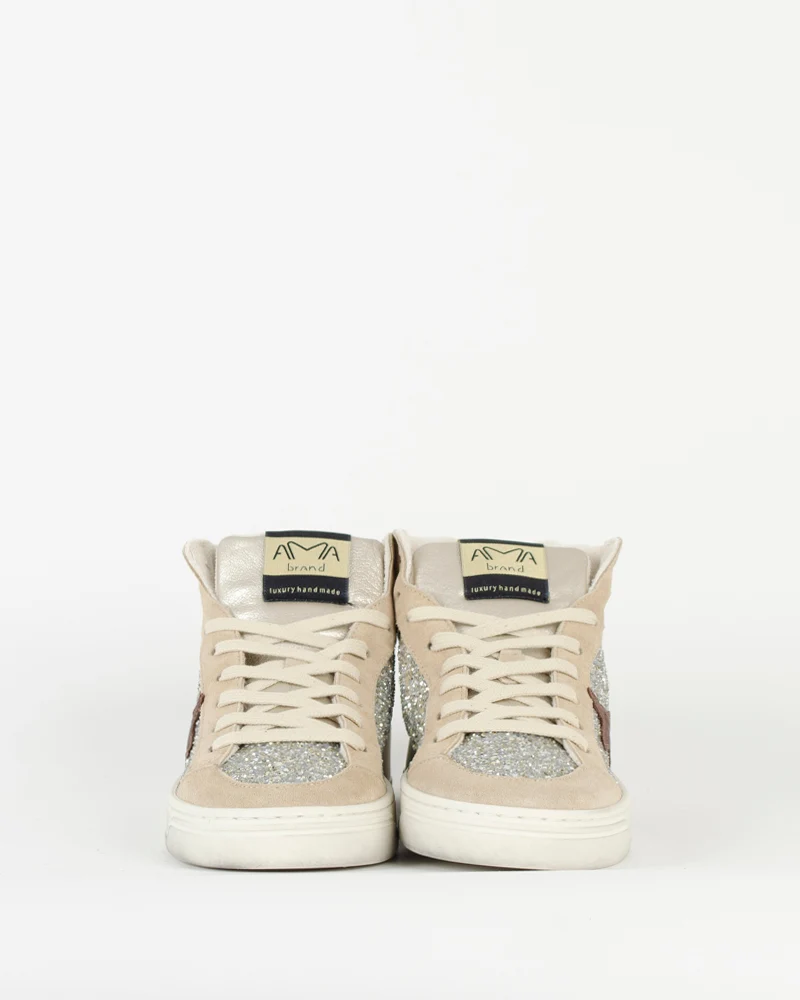 Baskets ama brand women