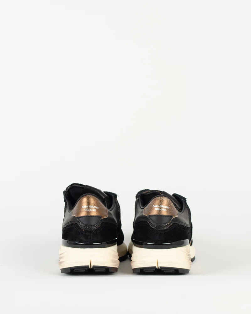 Runnings ama brand women