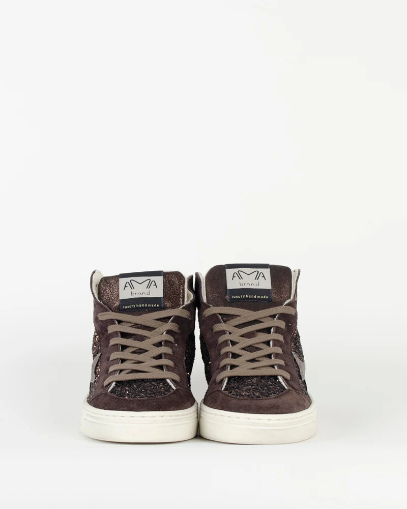 Baskets ama brand women