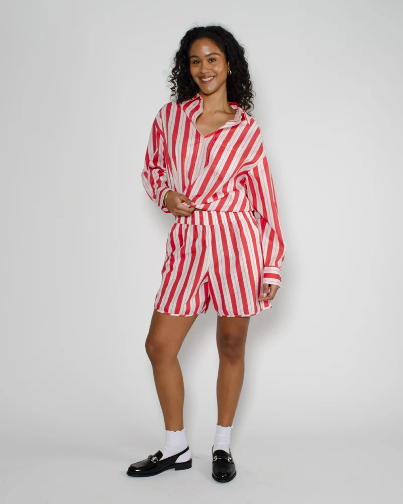 Short petite mendigote